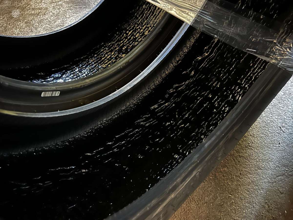 Hankook, летние 215/55 R17