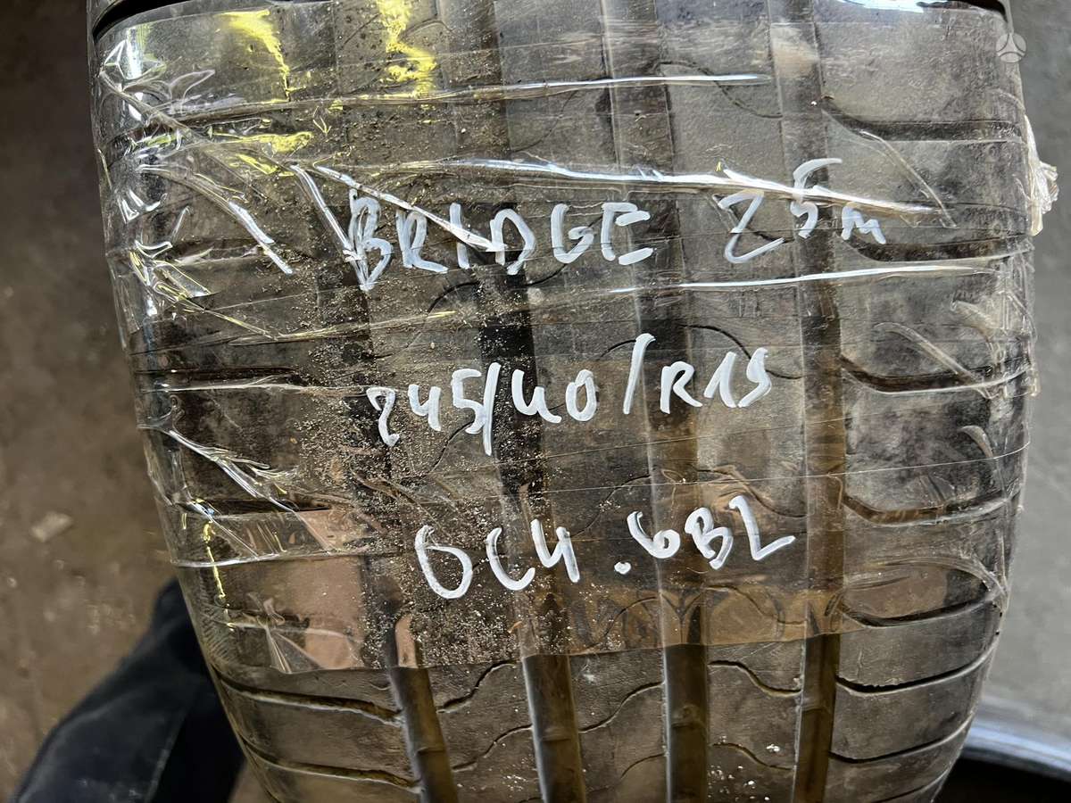 Bridgestone, vasarinės 245/40 R19