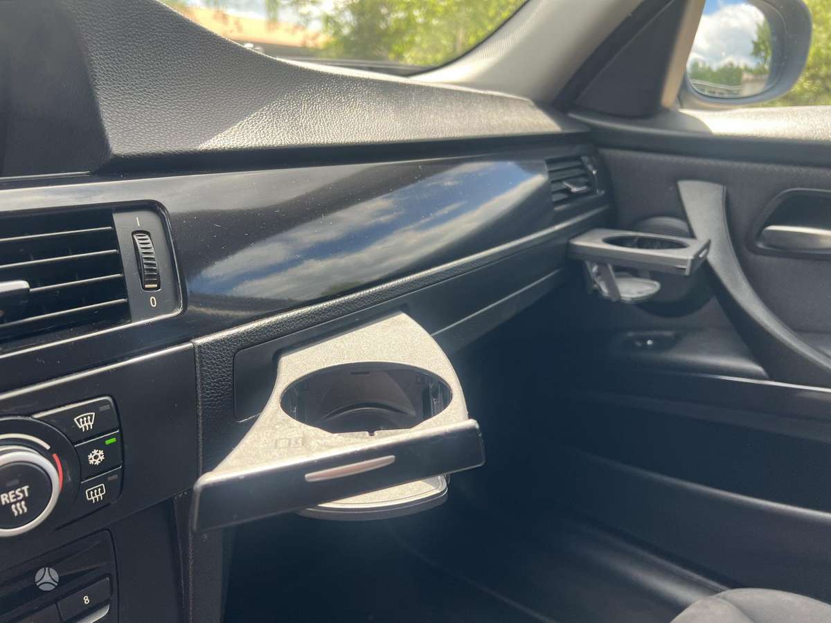BMW 320, 2.0 l., universalas