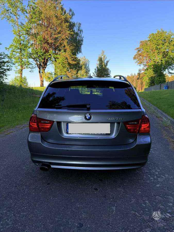 BMW 320, 2.0 l., universalas