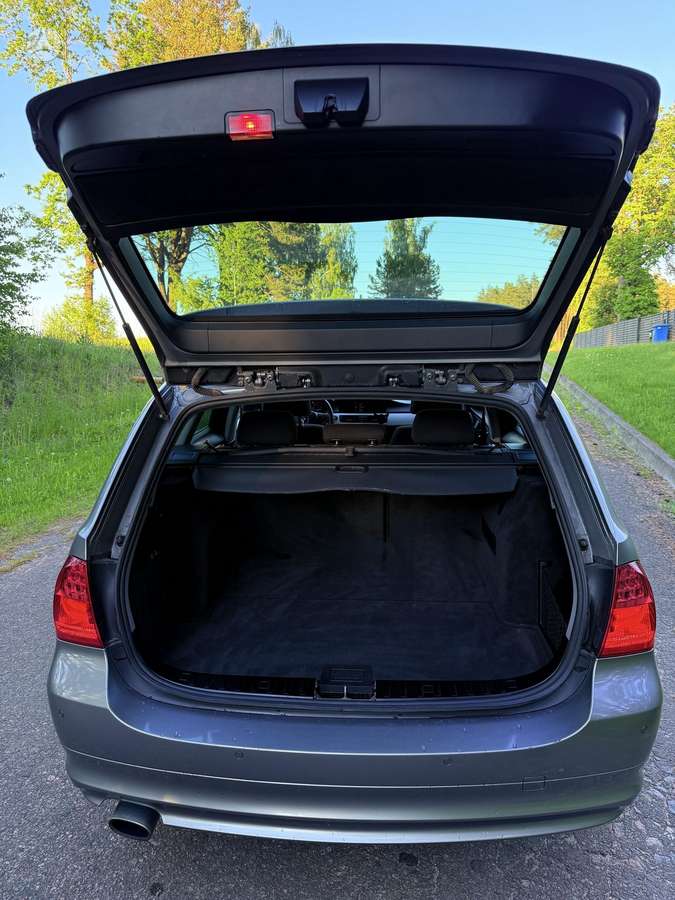 BMW 320, 2.0 l., universalas