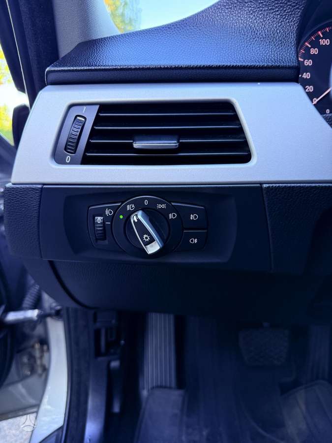 BMW 320, 2.0 l., universalas
