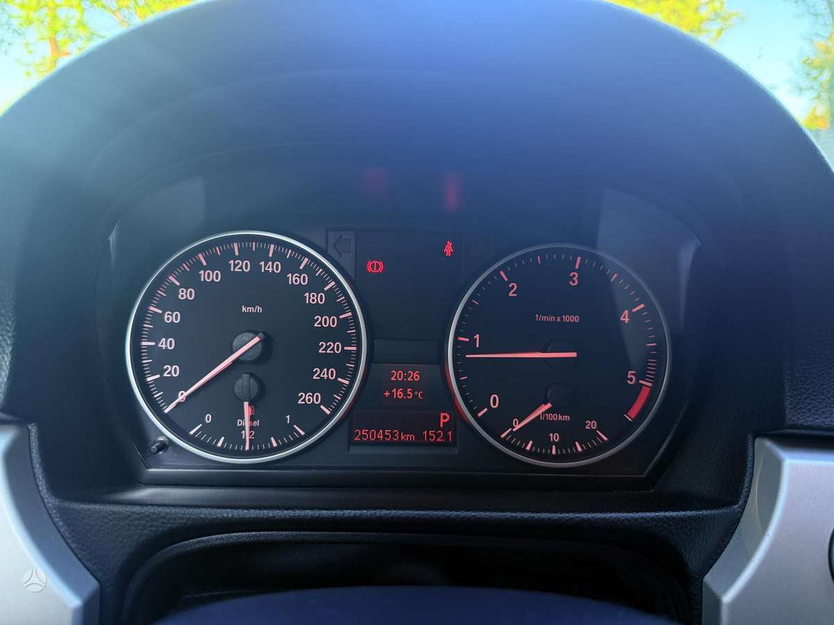 BMW 320, 2.0 l., universalas