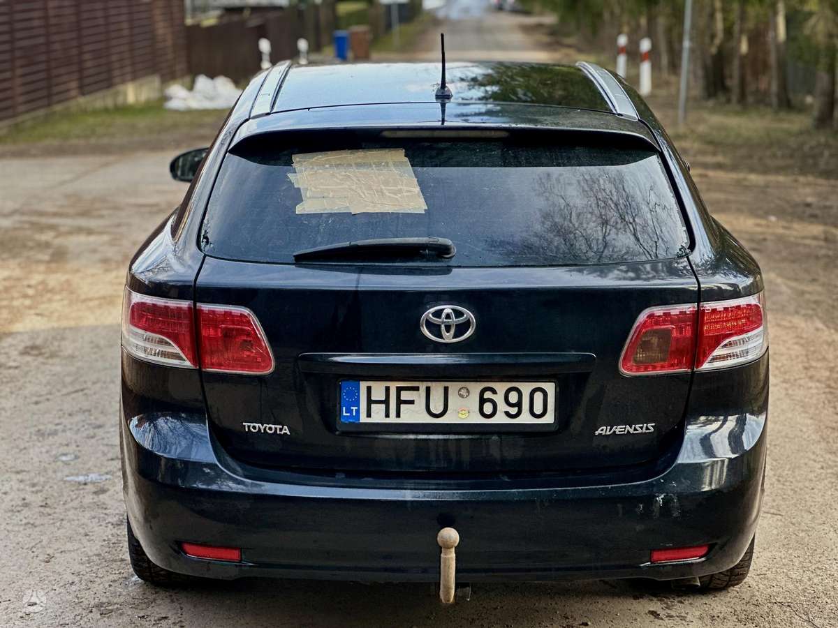Toyota Avensis, 2.0 l., wagon