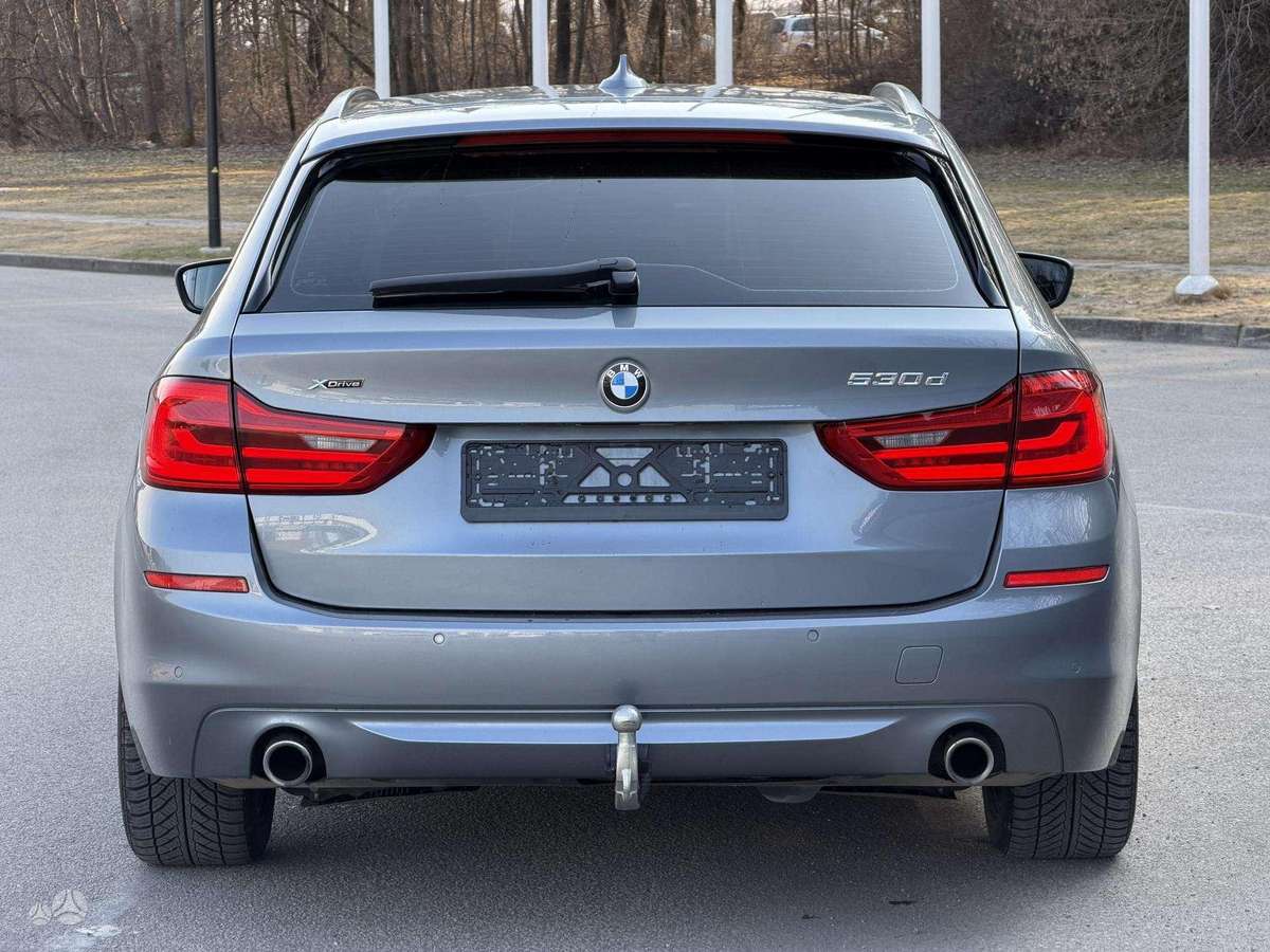 BMW 530, 3.0 l., wagon