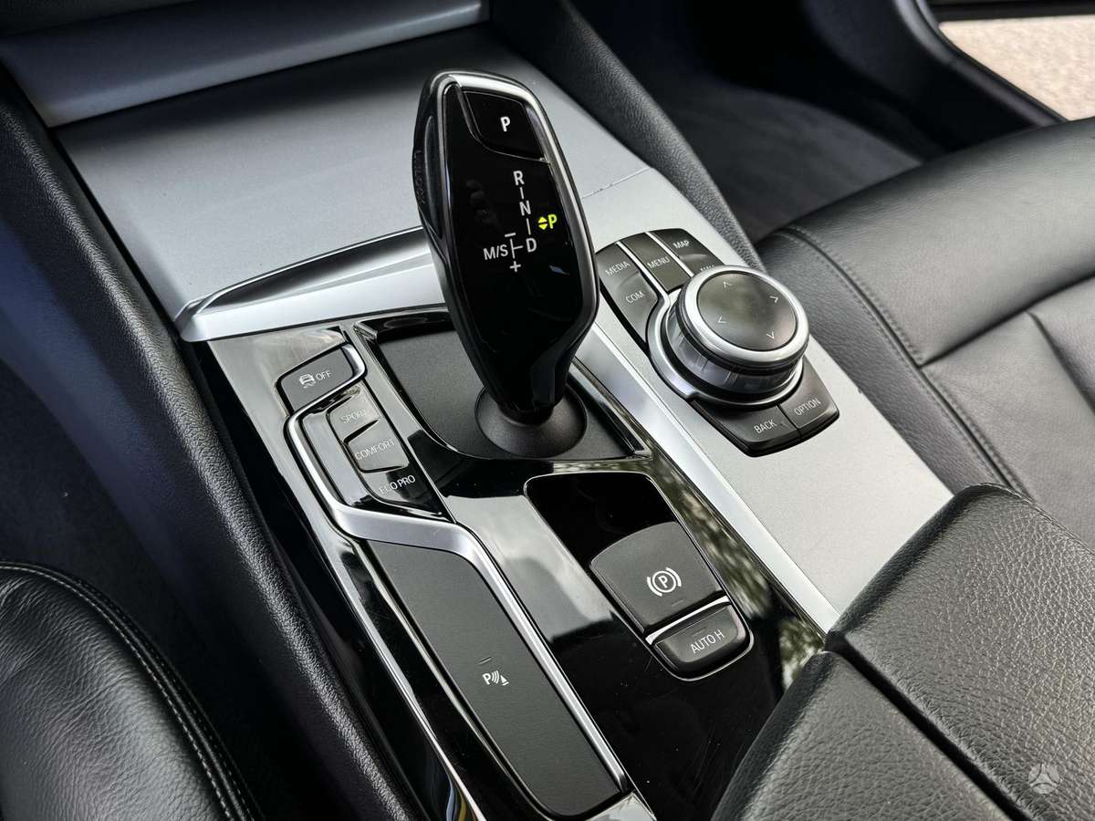 BMW 520, 2.0 l., Универсал