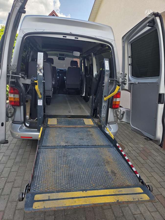 Volkswagen Transporter - 5