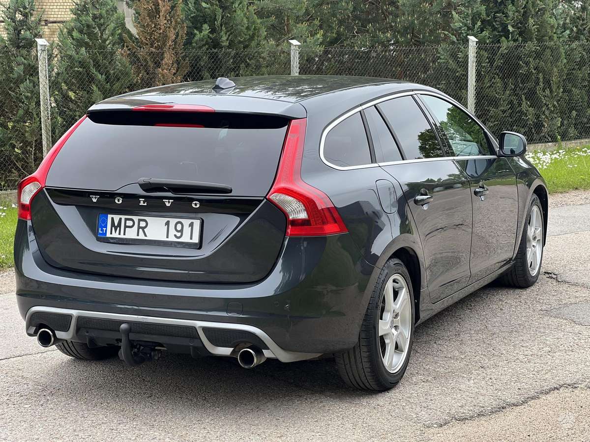 Volvo V60, 2.0 l., universalas