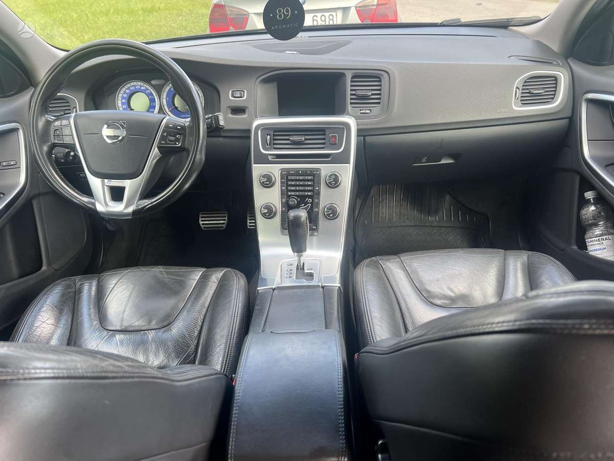 Volvo V60, 2.0 l., wagon