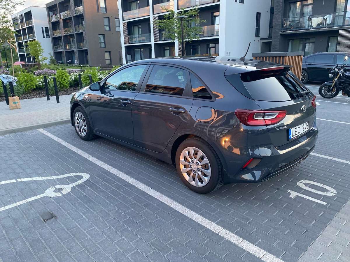 Kia Ceed, 1.4 l., hatchback