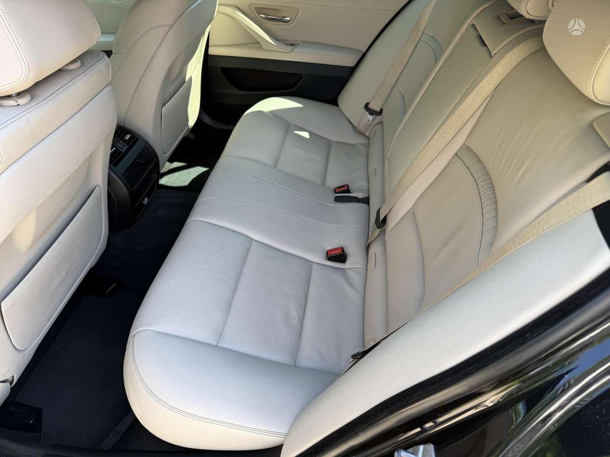 BMW 520, 2.0 l., universalas