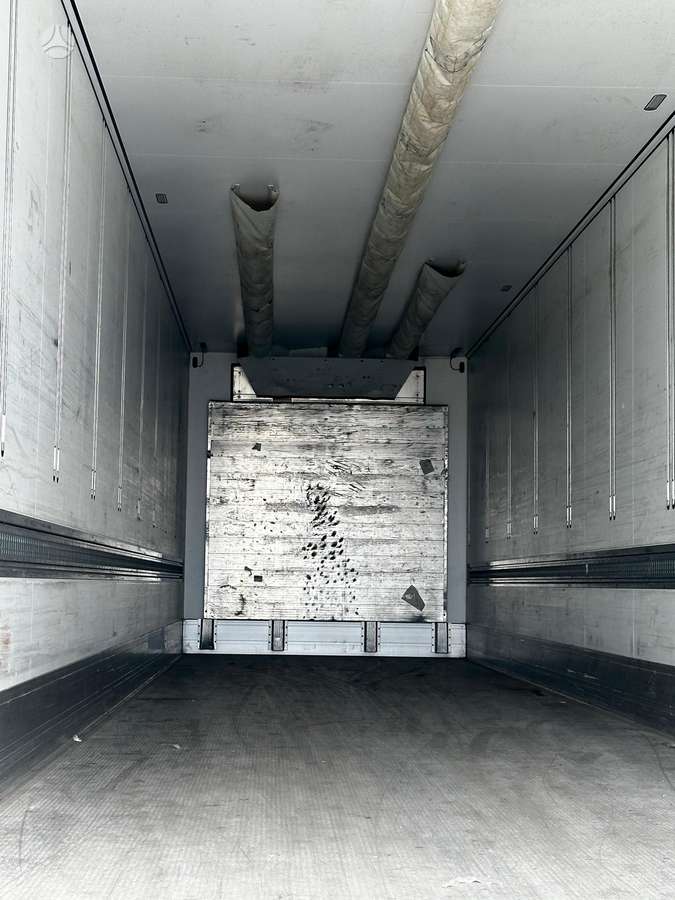 Schmitz SCB*S3B, refrigerated