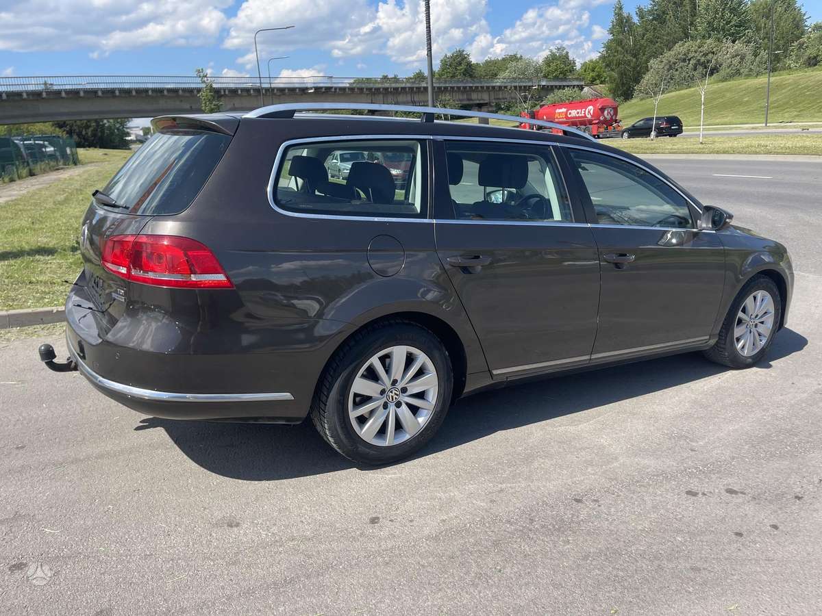Volkswagen Passat, 1.6 l., Универсал