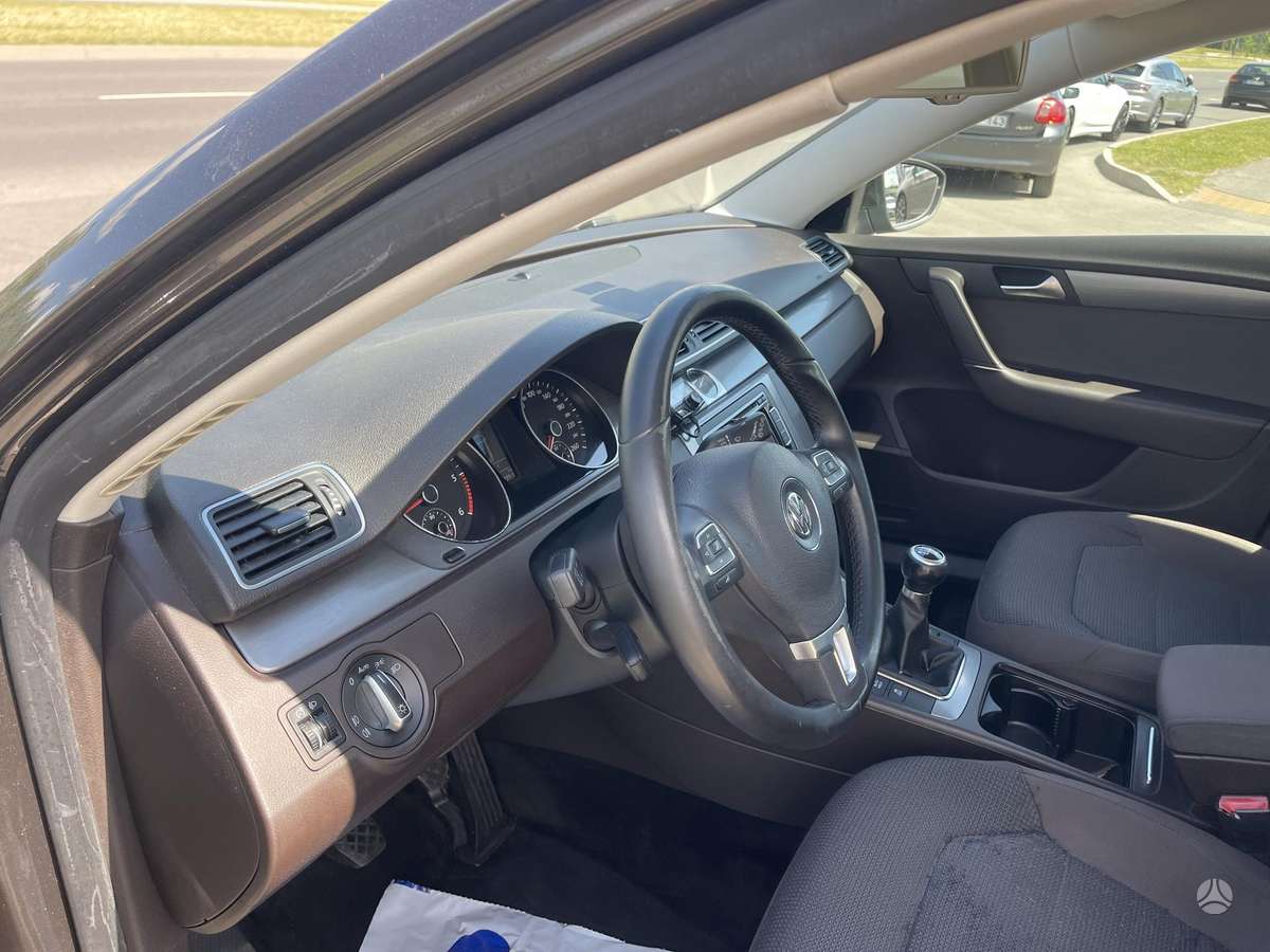 Volkswagen Passat, 1.6 l., Универсал