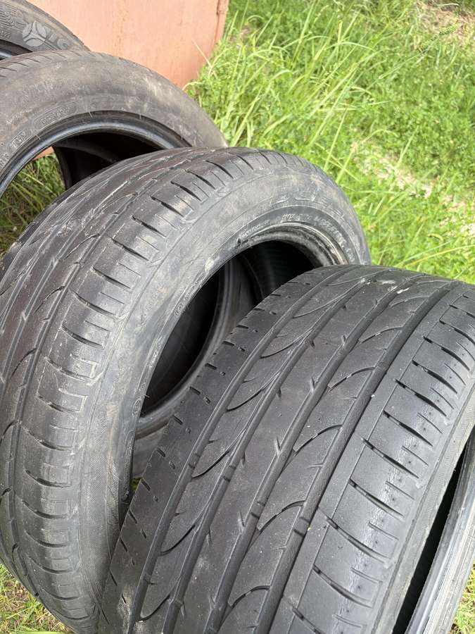 Bridgestone Dueler H/P, летние 235/50 R18