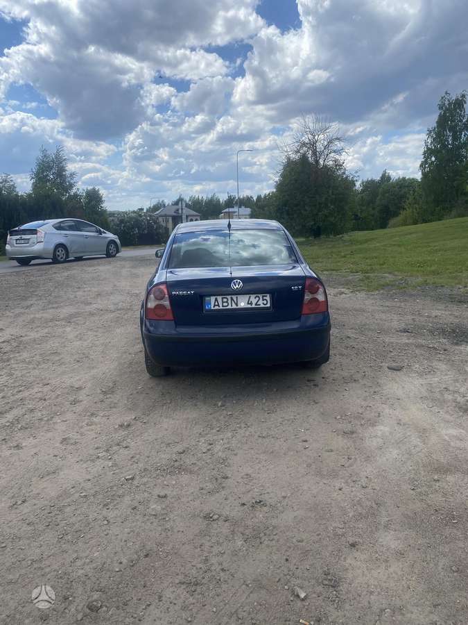 Volkswagen Passat, 1.8 l., Седан