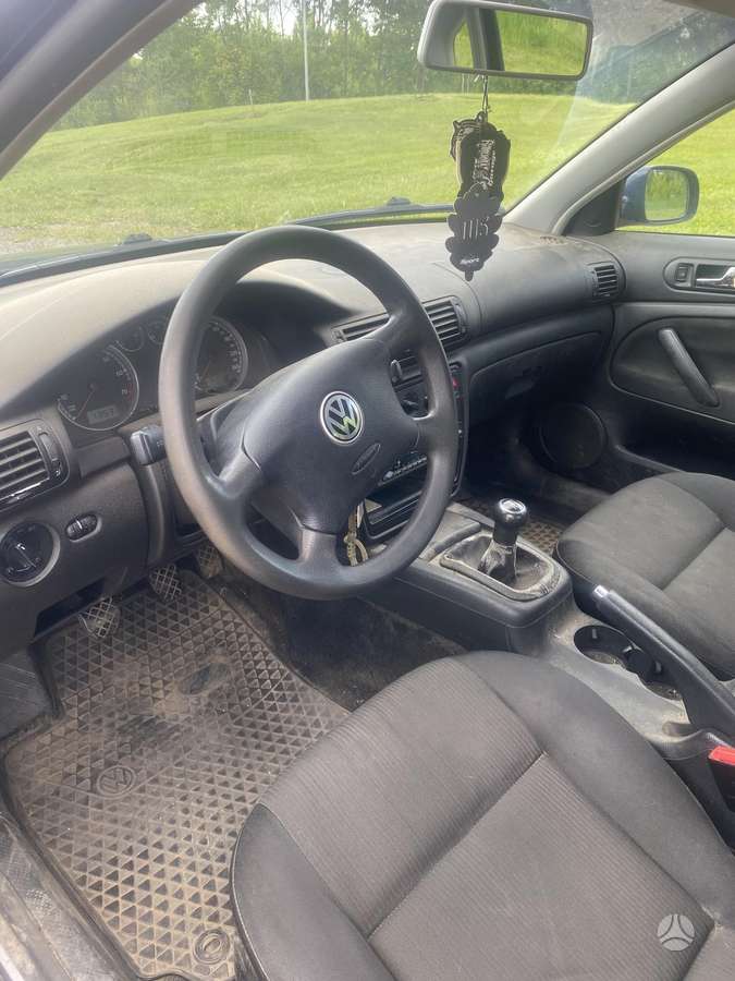 Volkswagen Passat, 1.8 l., Седан