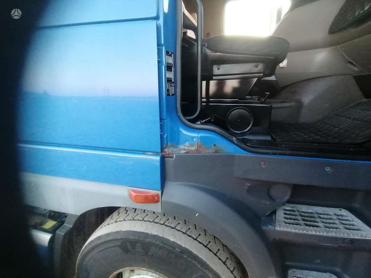 DAF Xf105, double sleeper
