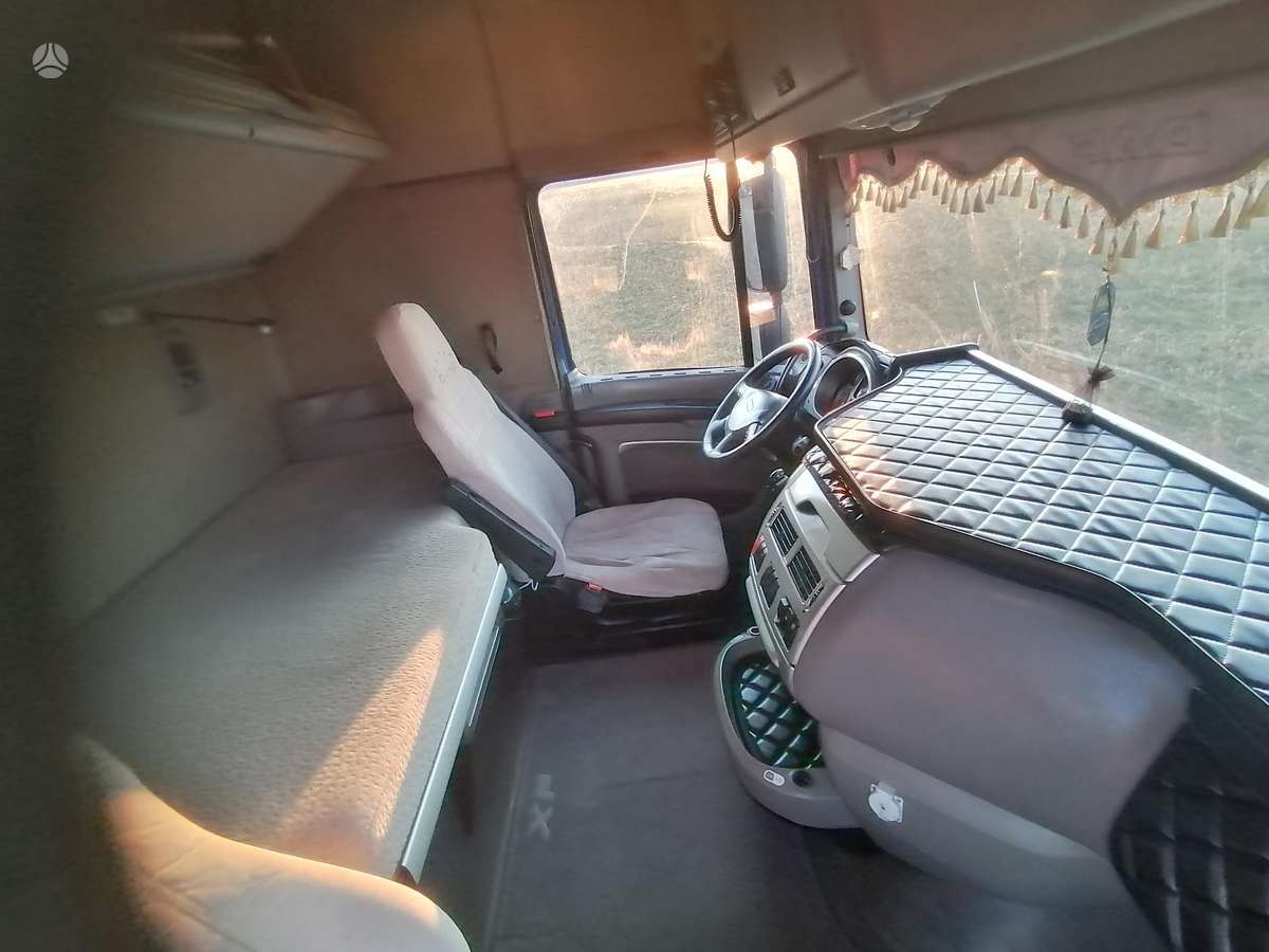 DAF Xf105, 2 спальных места