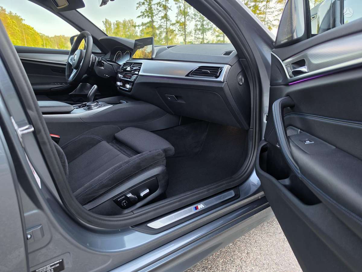 BMW 530, 3.0 l., Седан