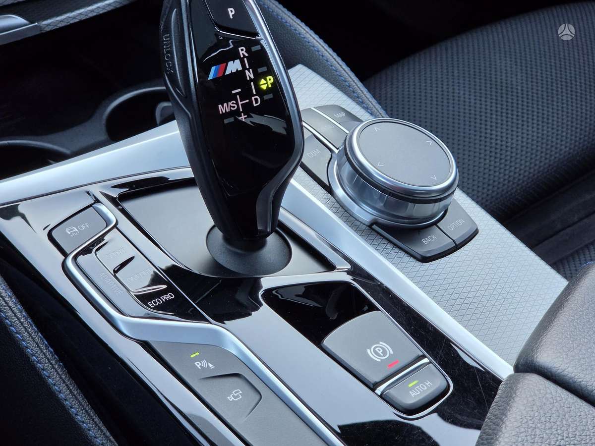 BMW 530, 3.0 l., Седан