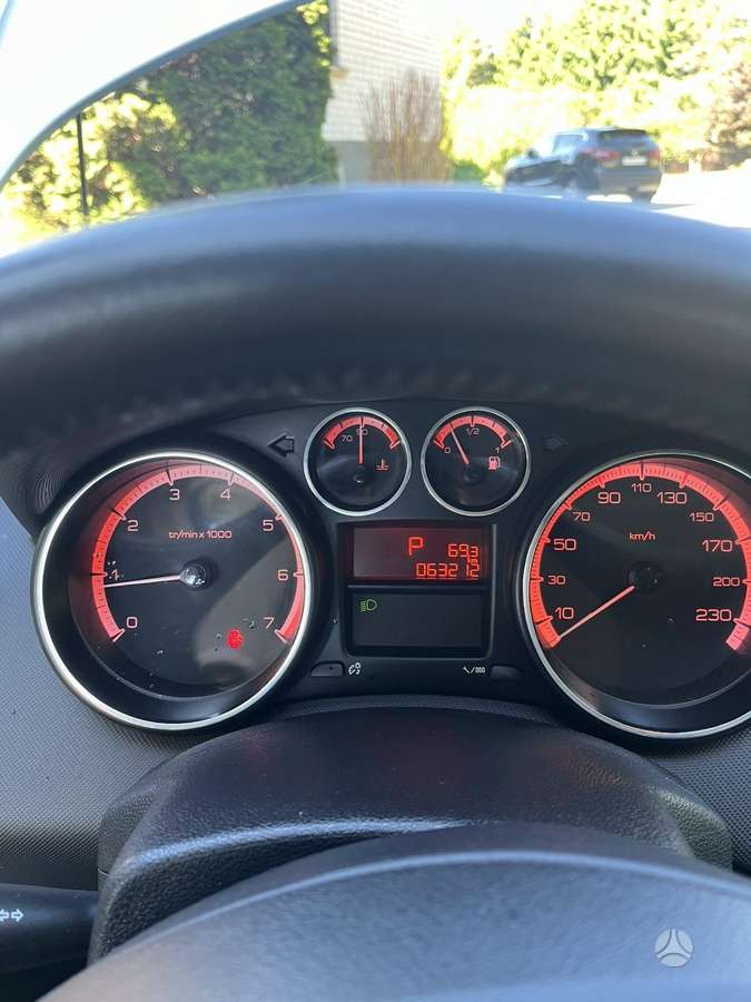Peugeot 308, hatchback
