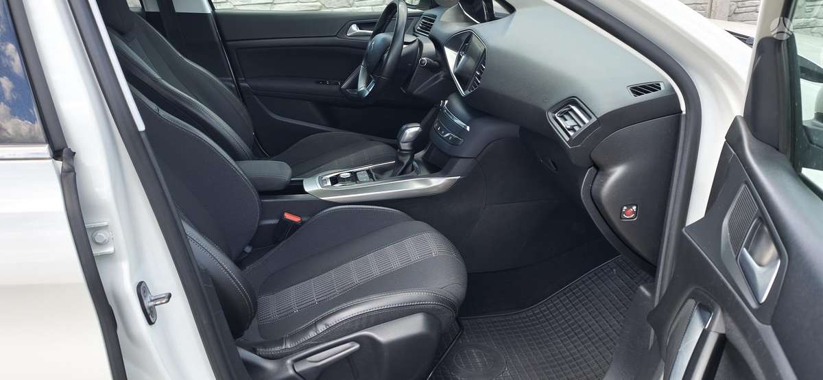 Peugeot 308, 1.6 l., Универсал
