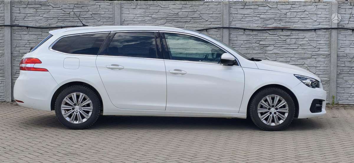 Peugeot 308, 1.6 l., Универсал