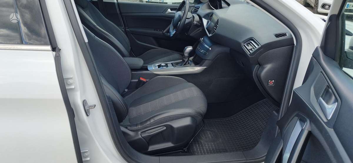 Peugeot 308, 1.6 l., Универсал