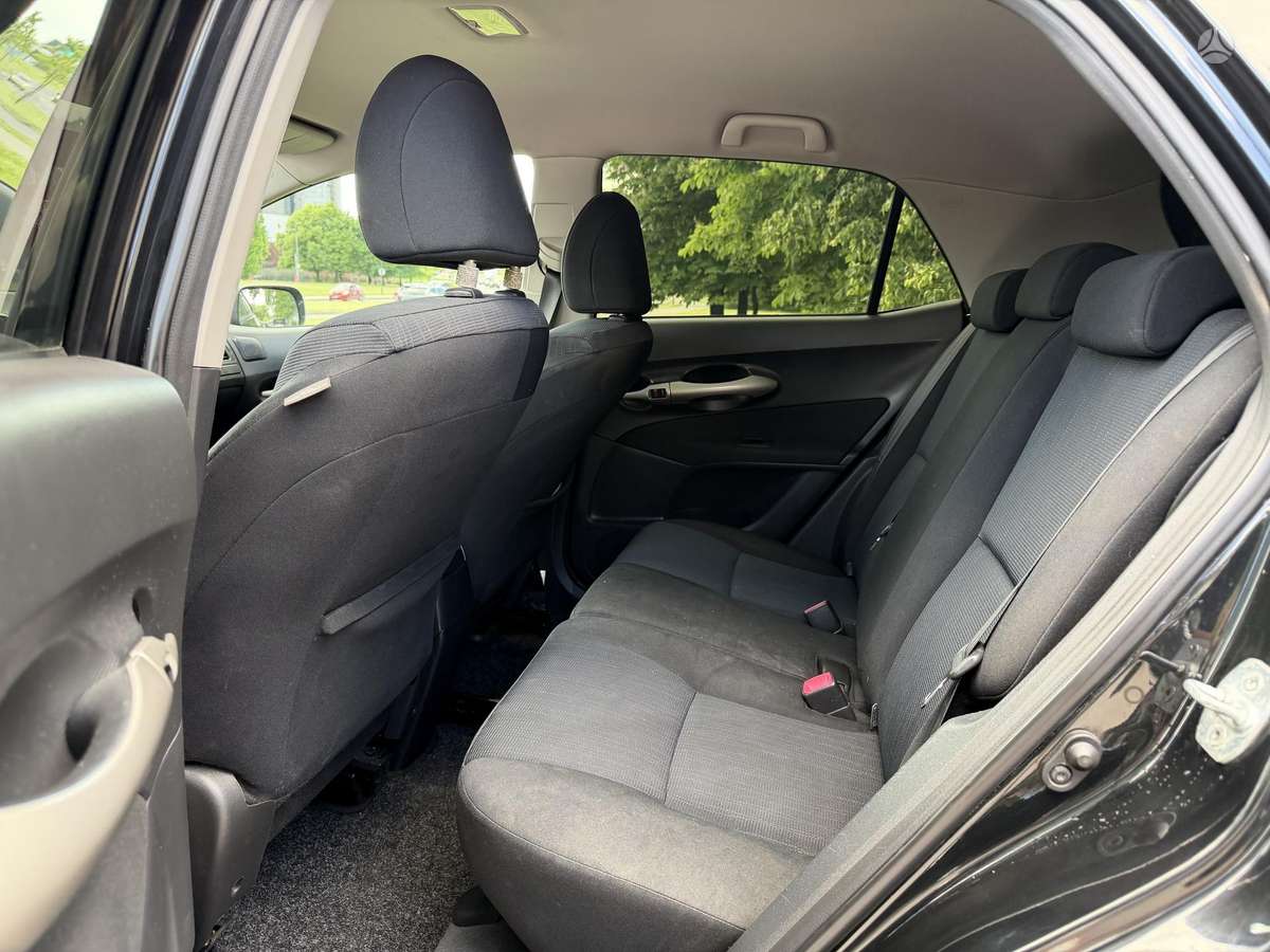Toyota Auris, 2.0 l., hatchback