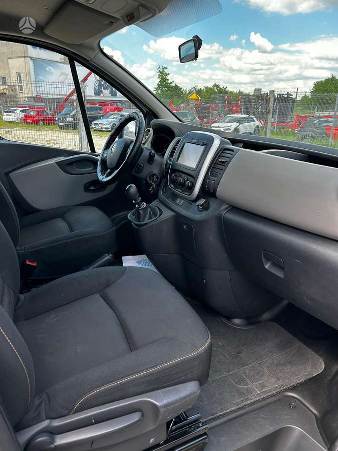 Renault Trafic, 1.6 l., Минивэн