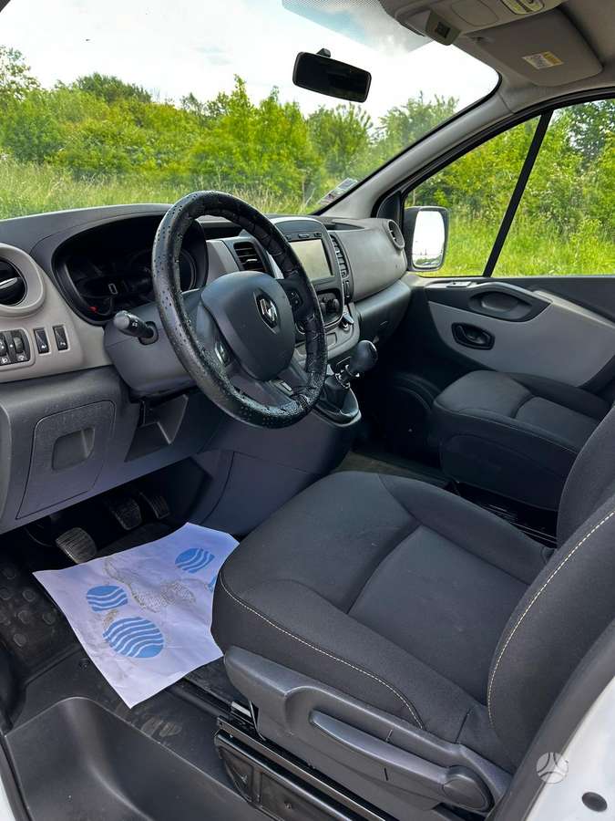 Renault Trafic, 1.6 l., Минивэн