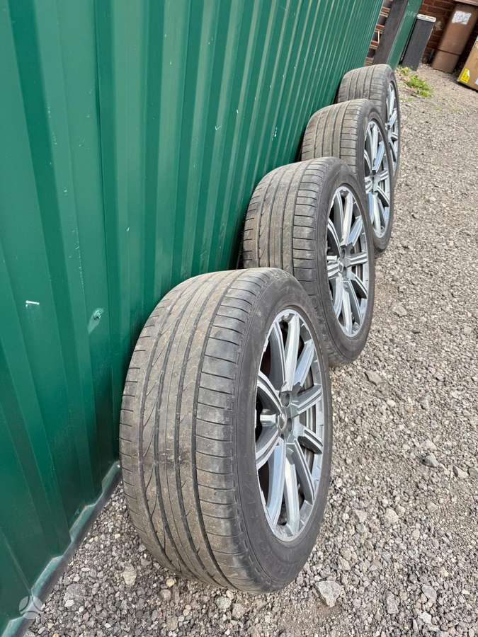 Audi Q7, lengvojo lydinio, R20