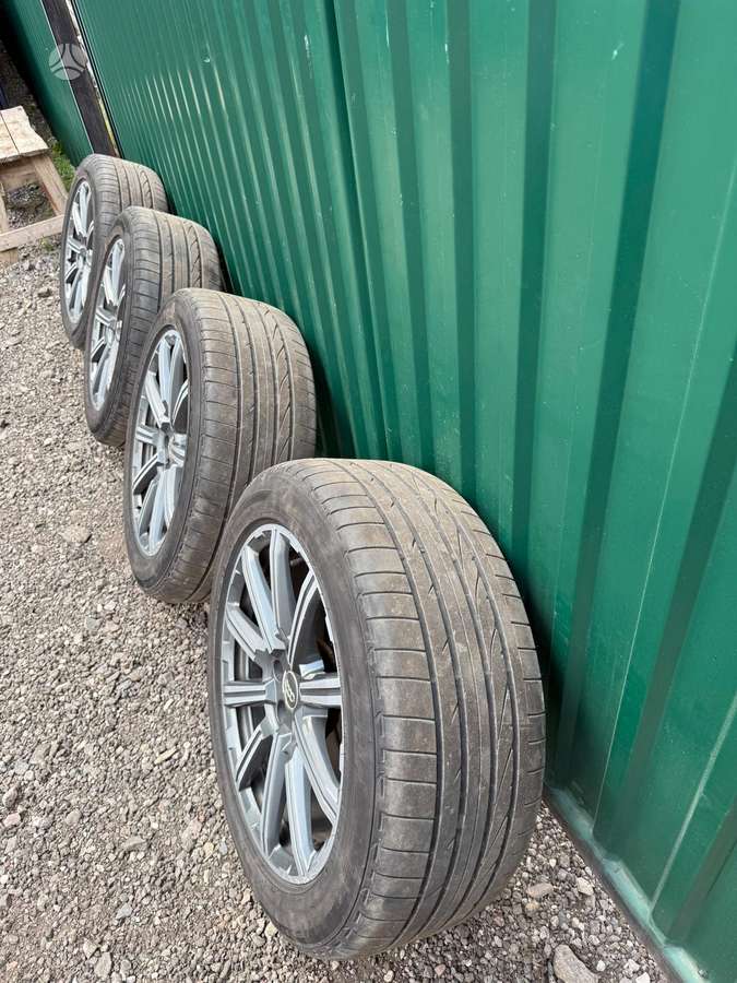 Audi Q7, lengvojo lydinio, R20