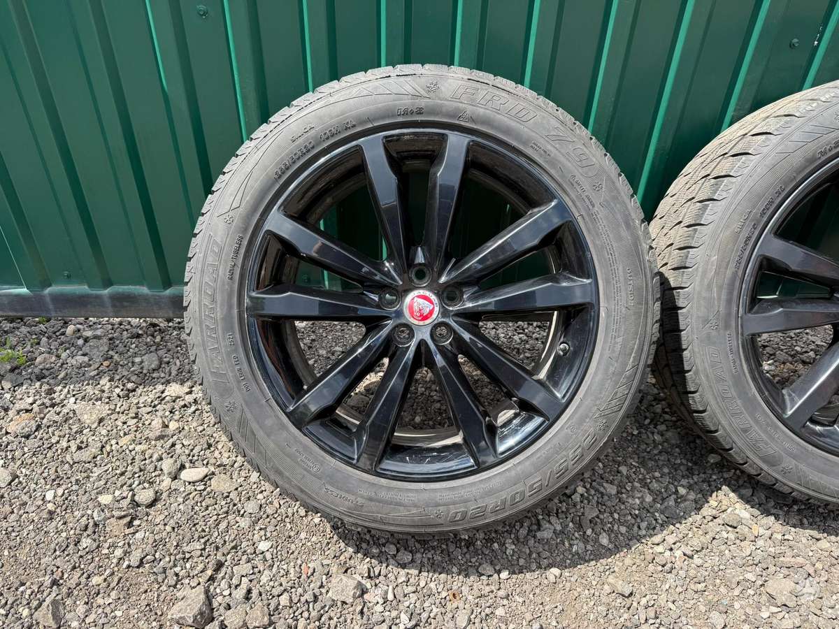Jaguar F-Pace, light alloy, R20