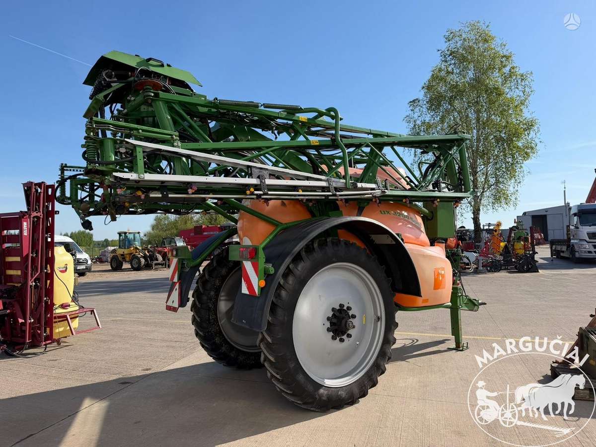 Amazone UX 3200 Special, 3200 ltr, 24, sprayers