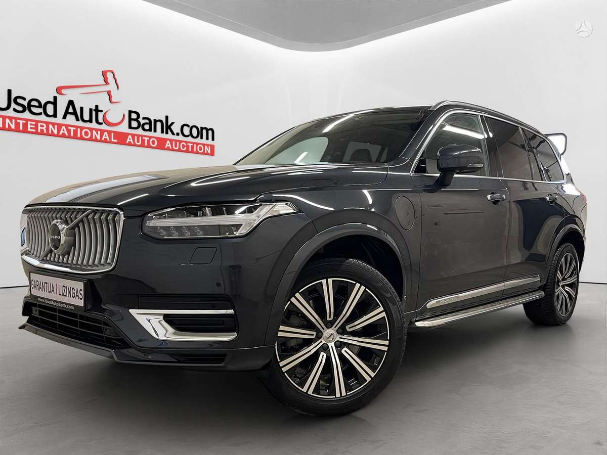 Volvo XC90 - 1