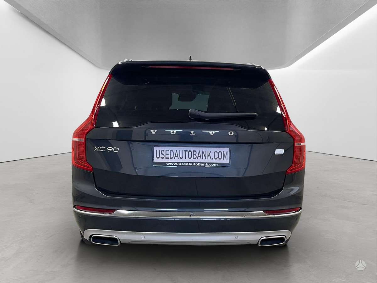 Volvo XC90 - 5