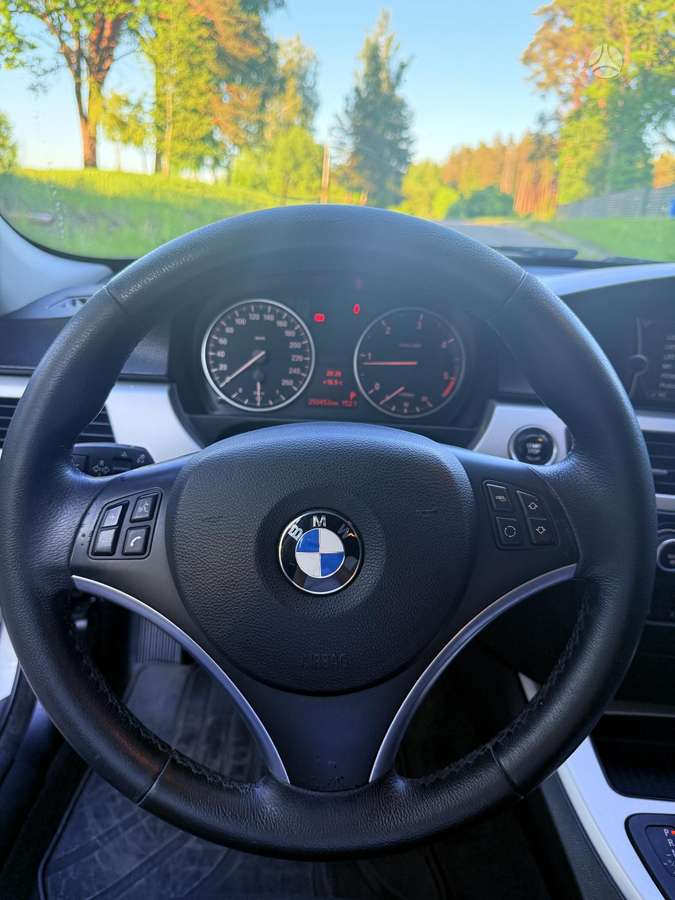 BMW 320, 2.0 l., universalas