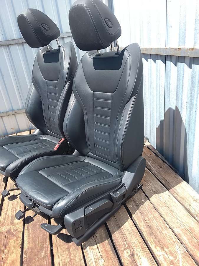 BMW X3 door upholstery, seats