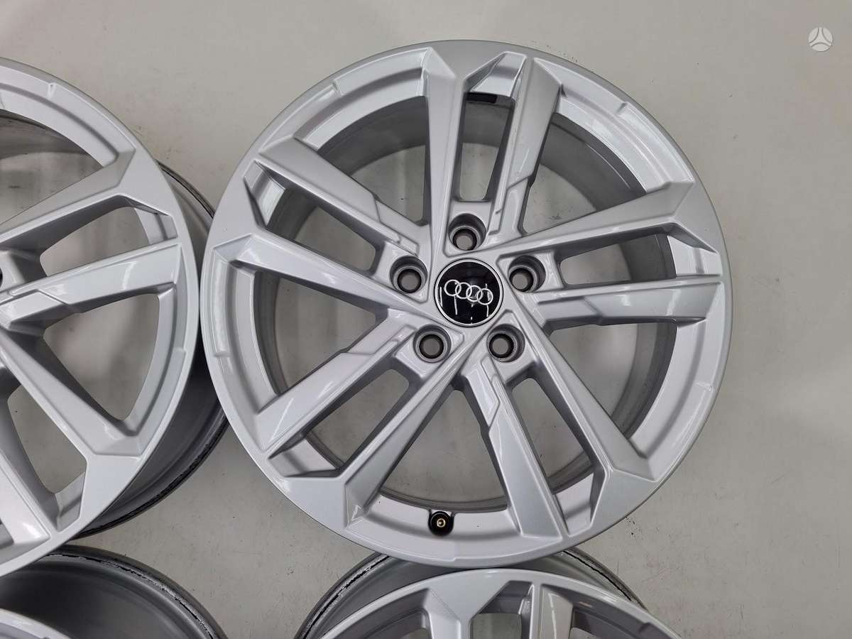 Audi A3 originalūs, lengvojo lydinio, R17