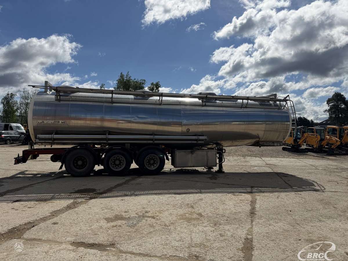 -Kita-, cisternas