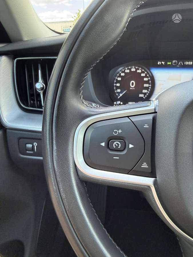 Volvo XC60 - 12