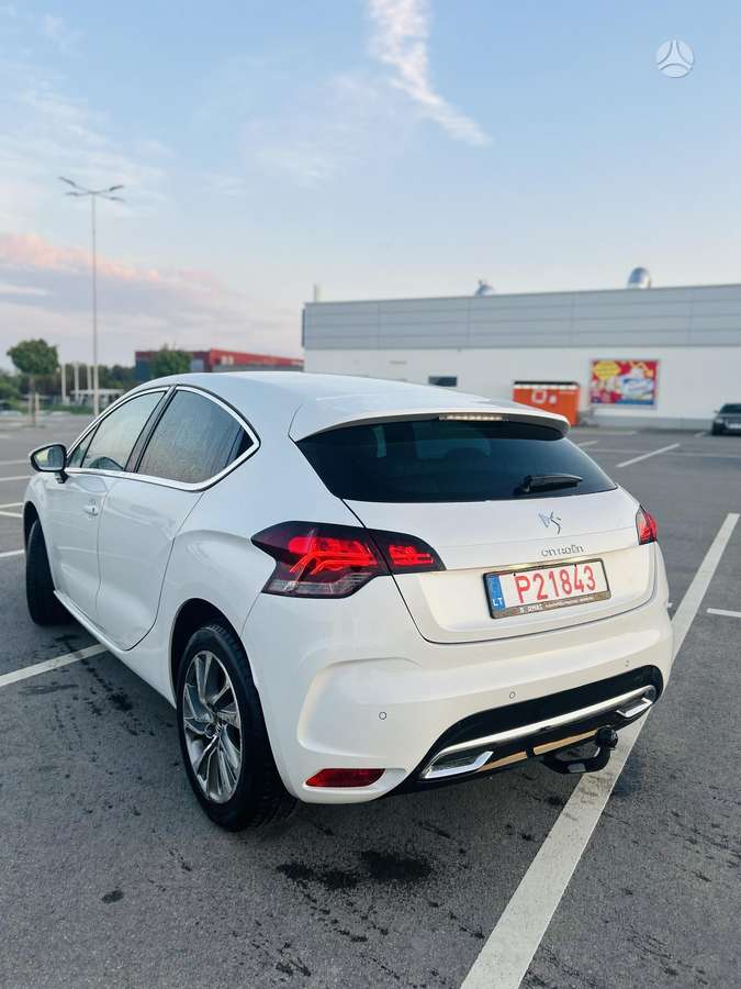 Citroen DS4, 2.0 l., Хэтчбек