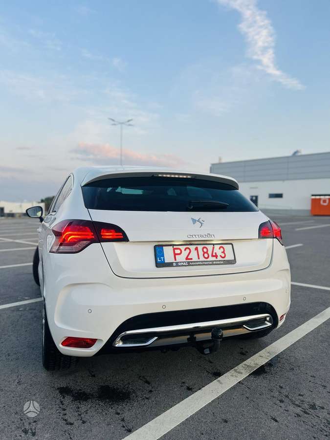Citroen DS4, 2.0 l., hatchback