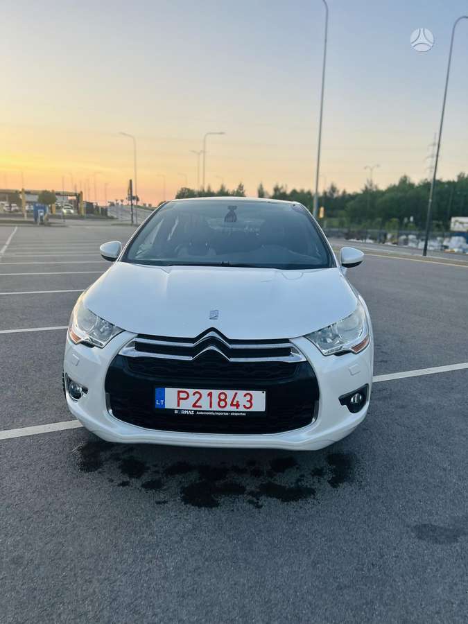 Citroen DS4, 2.0 l., Хэтчбек