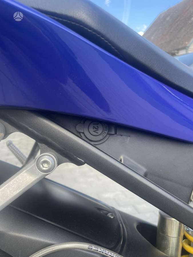 Yamaha R1 1000cc, superbikes