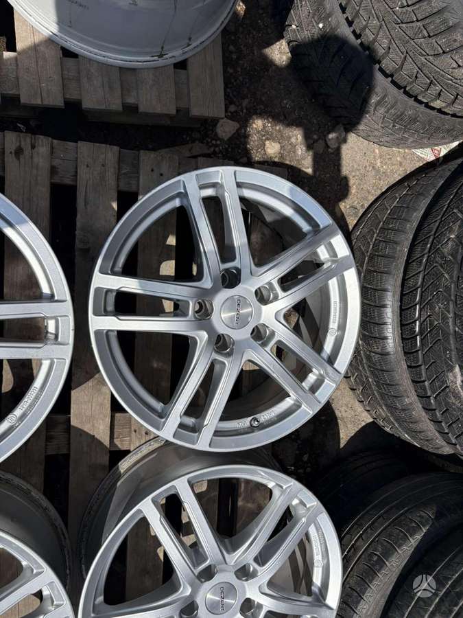 Dezent Audi Vw Mb ET30, light alloy, R17
