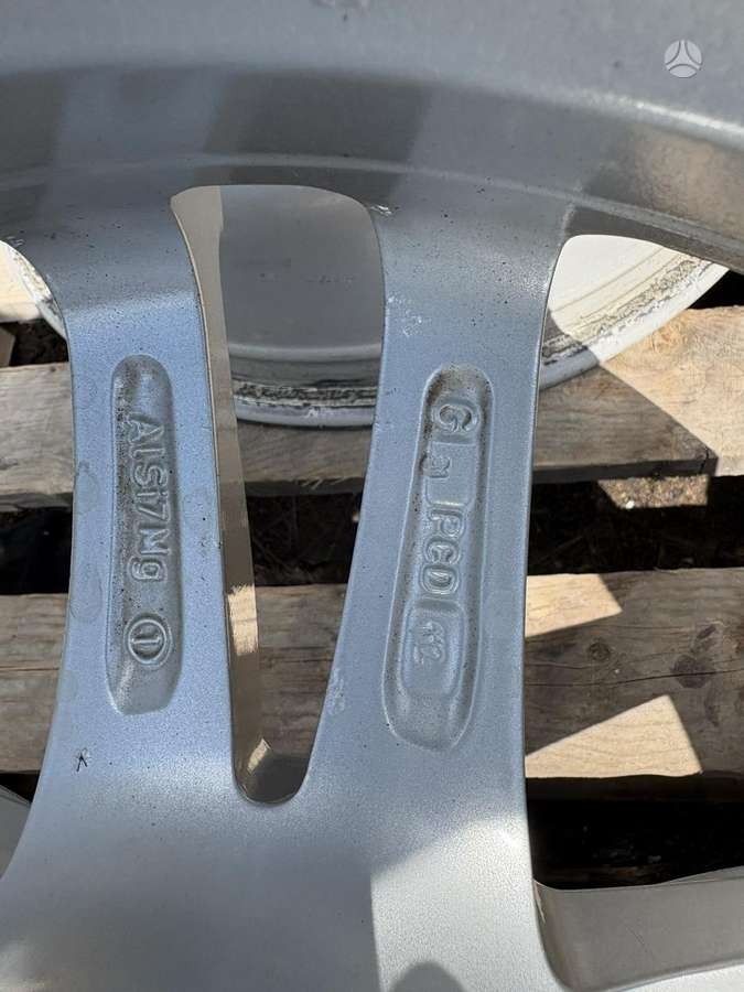 Dezent Audi Vw Mb ET30, light alloy, R17