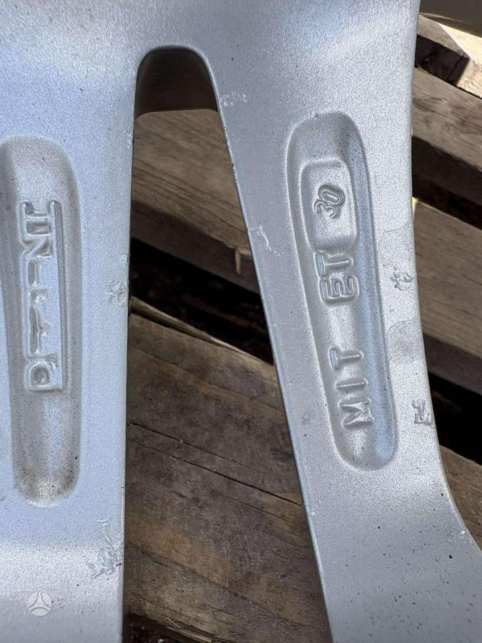 Dezent Audi Vw Mb ET30, light alloy, R17
